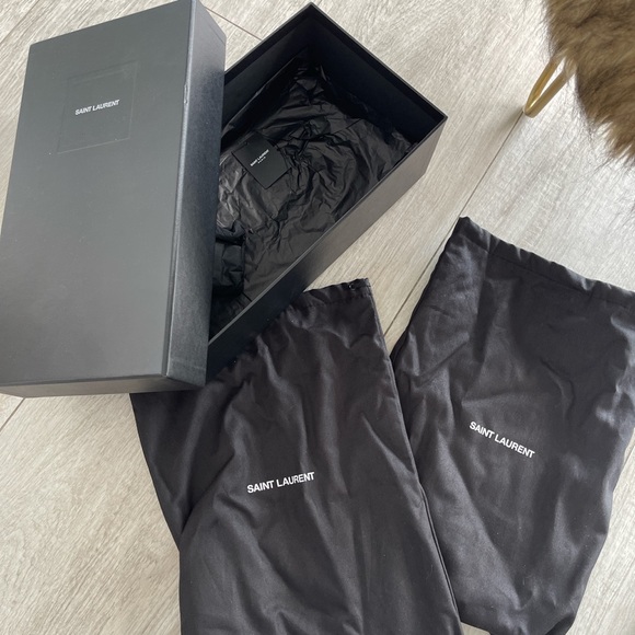 YSL Saint Laurent Tribute shearling sandals/slides - Picture 4 of 5